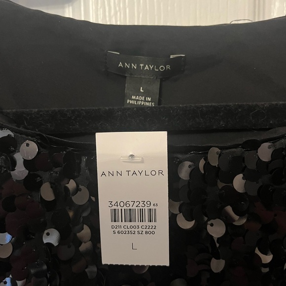 Ann Taylor NWT Black Sequin “T-Shirt” - Picture 2 of 4
